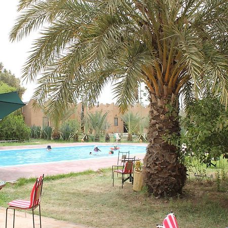 טרודאנט Maison D'Hotes La Tour De Toile מראה חיצוני תמונה