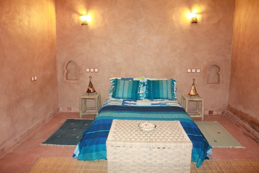 טרודאנט Maison D'Hotes La Tour De Toile חדר תמונה