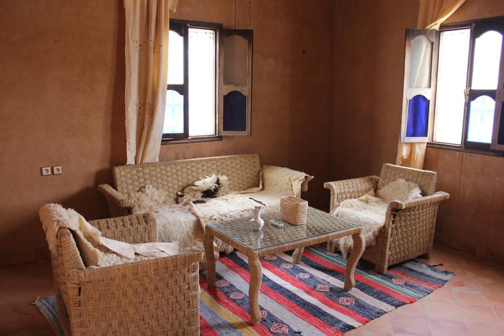 טרודאנט Maison D'Hotes La Tour De Toile מראה חיצוני תמונה