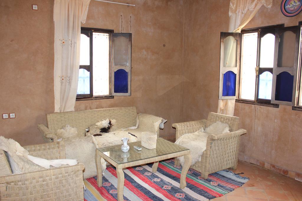 טרודאנט Maison D'Hotes La Tour De Toile מראה חיצוני תמונה