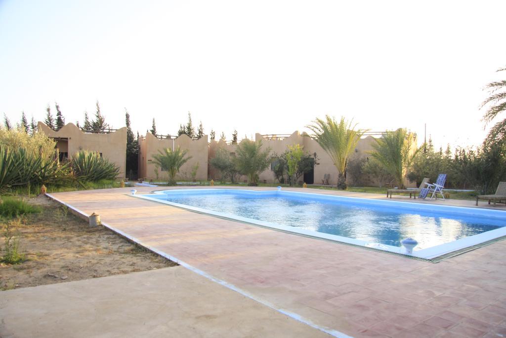 טרודאנט Maison D'Hotes La Tour De Toile מראה חיצוני תמונה
