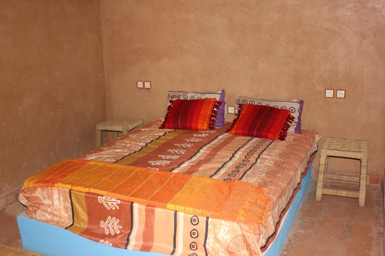 טרודאנט Maison D'Hotes La Tour De Toile מראה חיצוני תמונה